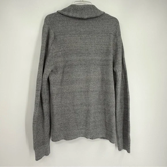 Abercrombie & Fitch Button Cardigan Sweater Mens Size Medium Shawl Collar Gray - Picture 9 of 10
